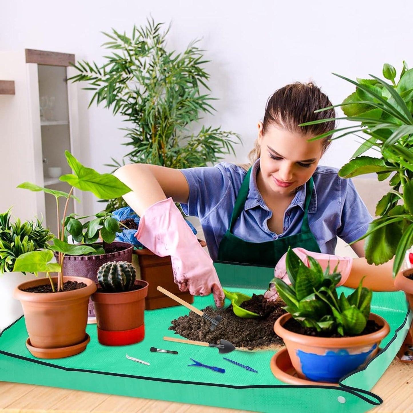 Gardening Mat for Plant Transplanting | Waterproof Potting Workstation