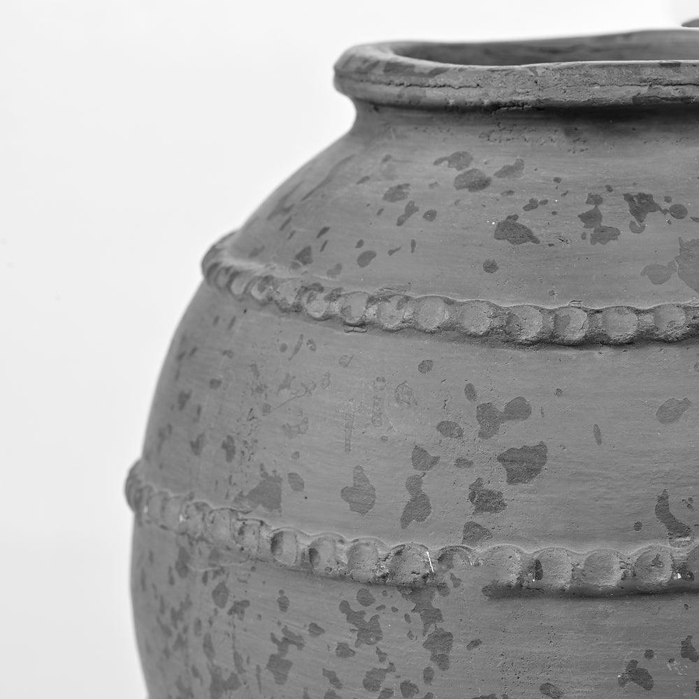 Whisper Place Henry Matka Black Vase - Mulmil