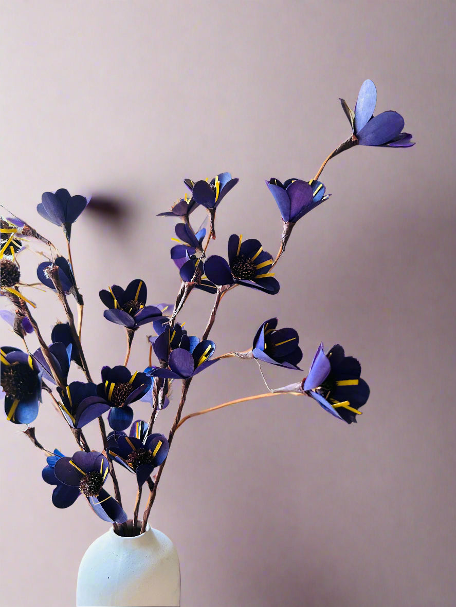purple bella dried flowers wedding decor